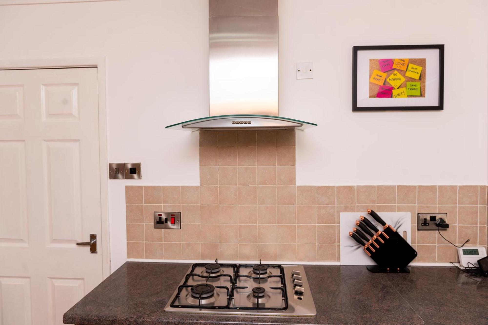 Casa de Férias 3 Bedroom House Free Wifi And Parking Manchester